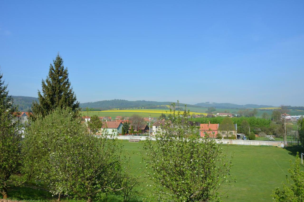 Ubytovani Pod Cimburkem Mestecko Trnavka Extérieur photo