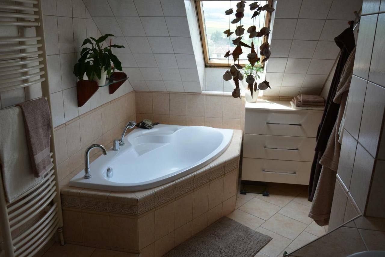 Ubytovani Pod Cimburkem Mestecko Trnavka Extérieur photo